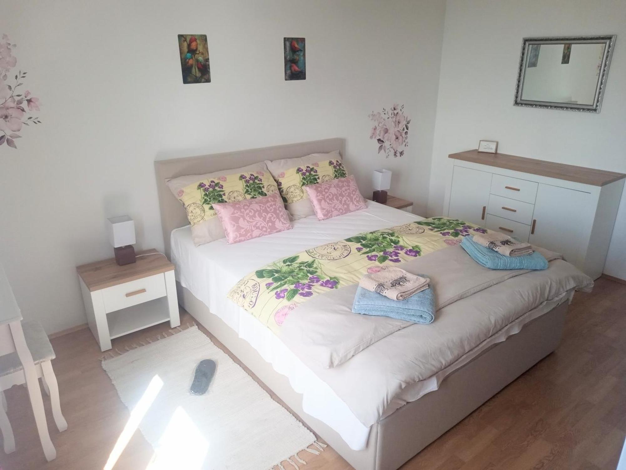 Apartman Petra Senj  Eksteriør bilde